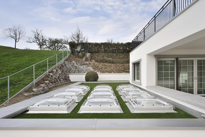 Зенитные фонари для плоской крыши